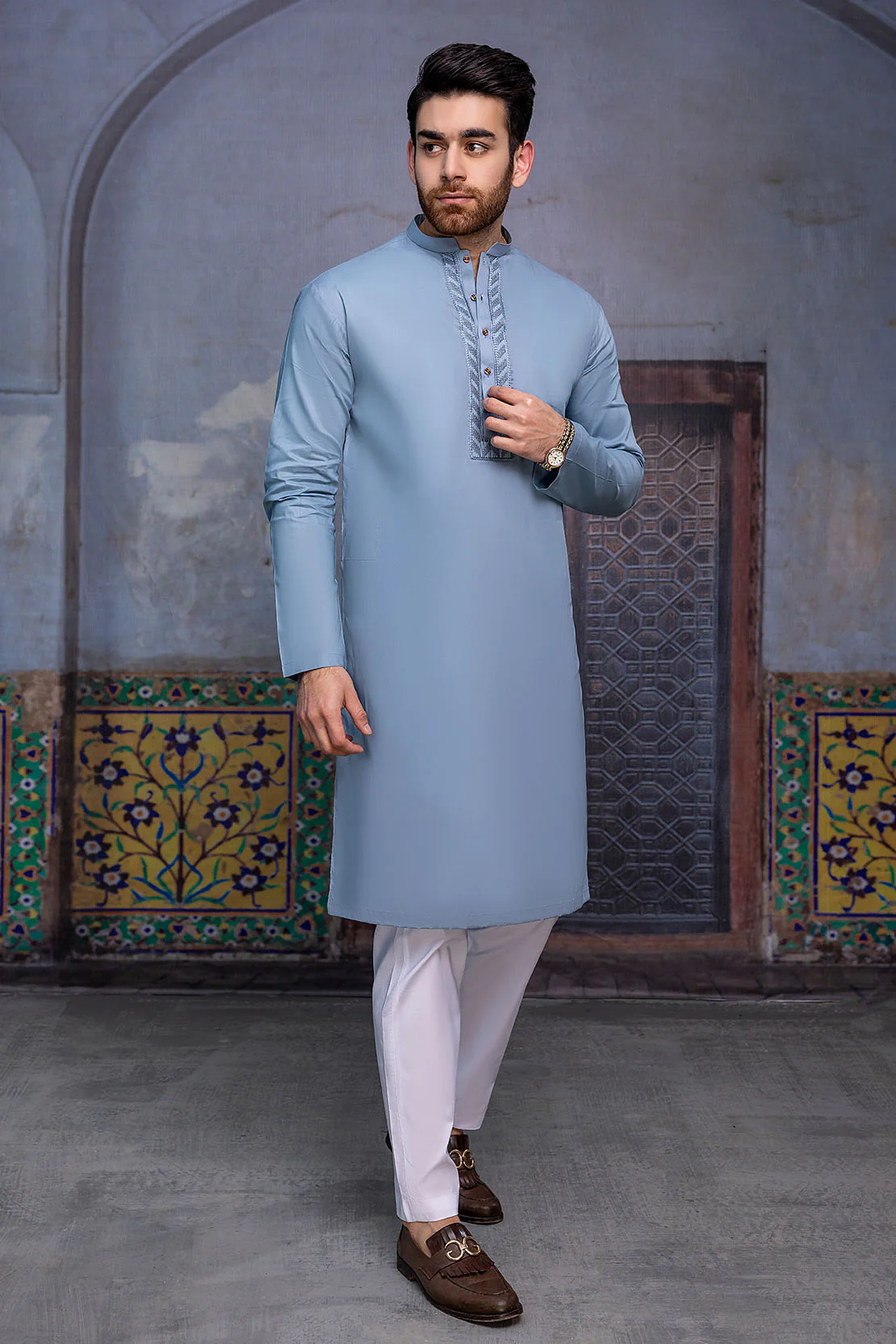 LM-1515 Suit Ice Blue - Image 3