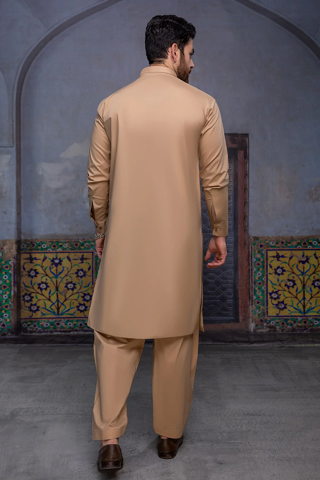 PM-1516 Suit Camel - Image 2