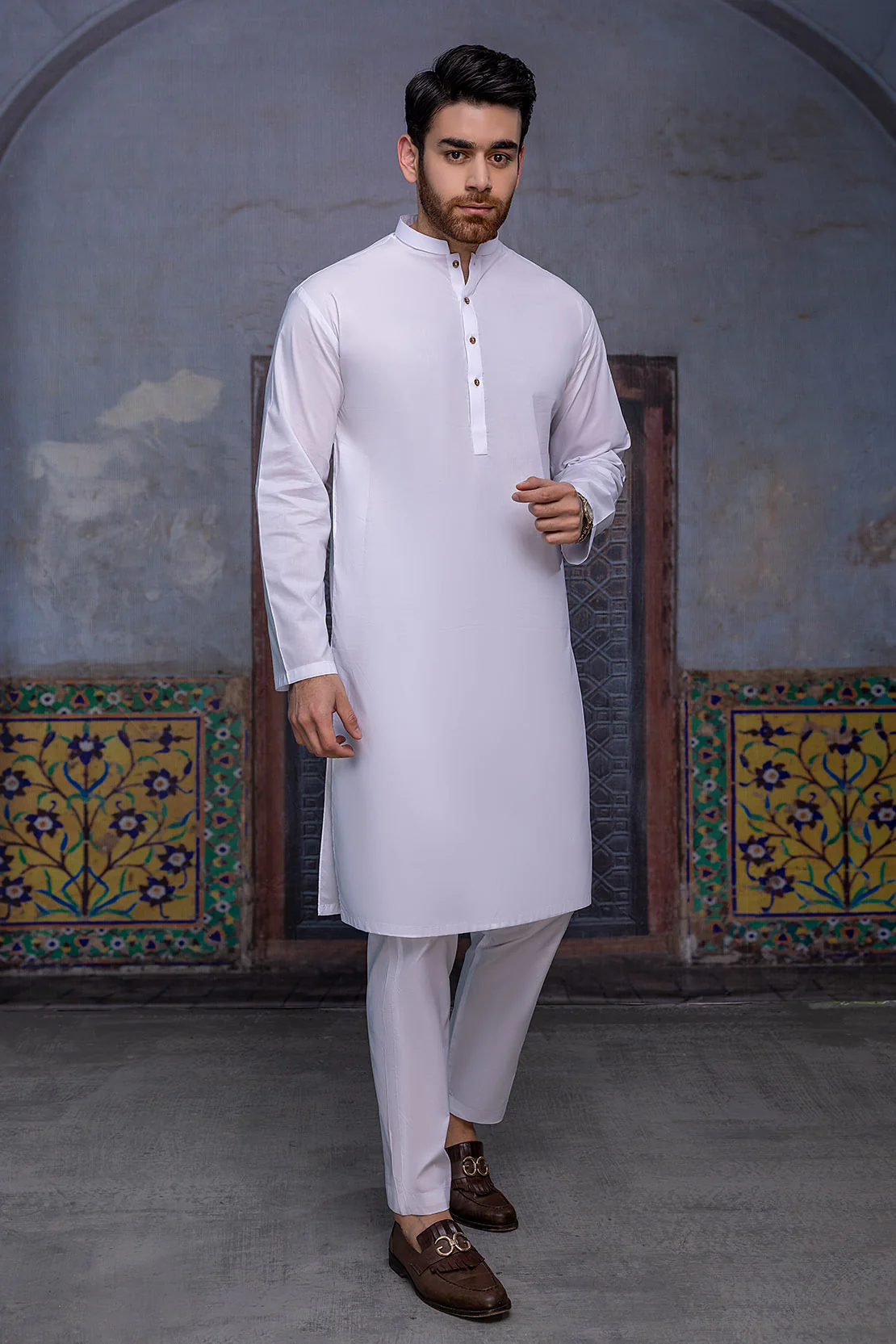 PM-1516 Suit White - Image 4
