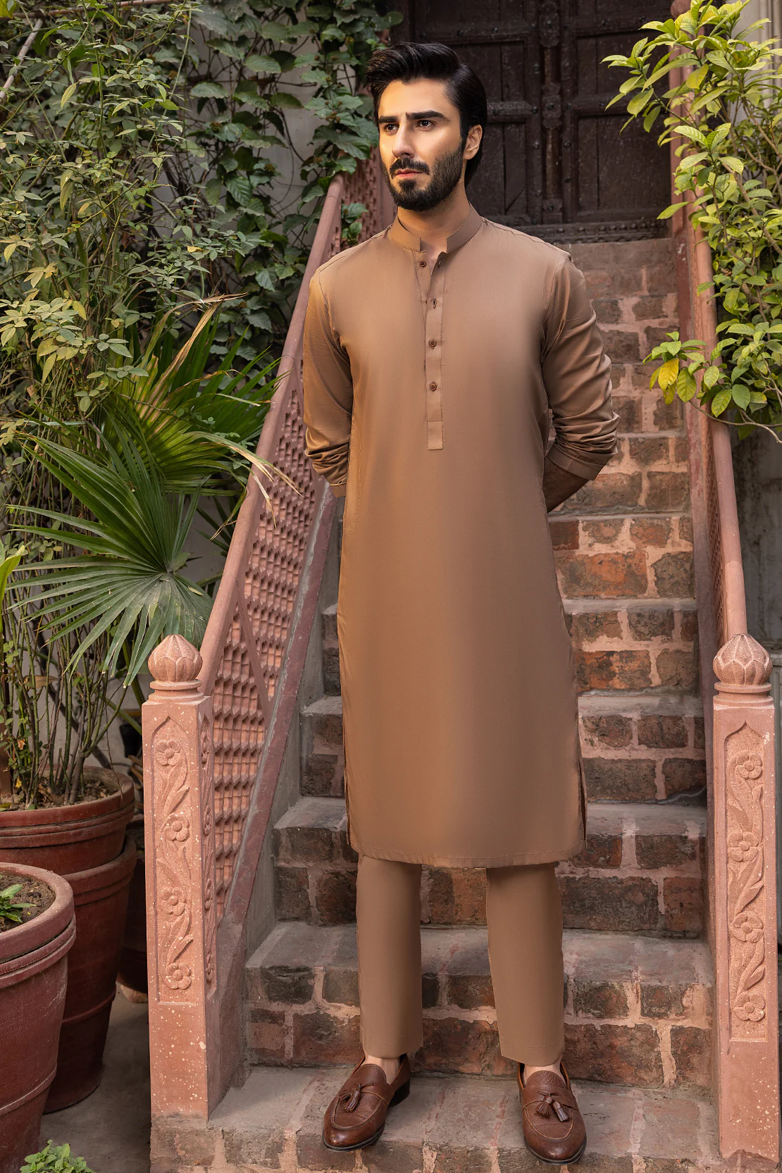 PM-1520 Brown