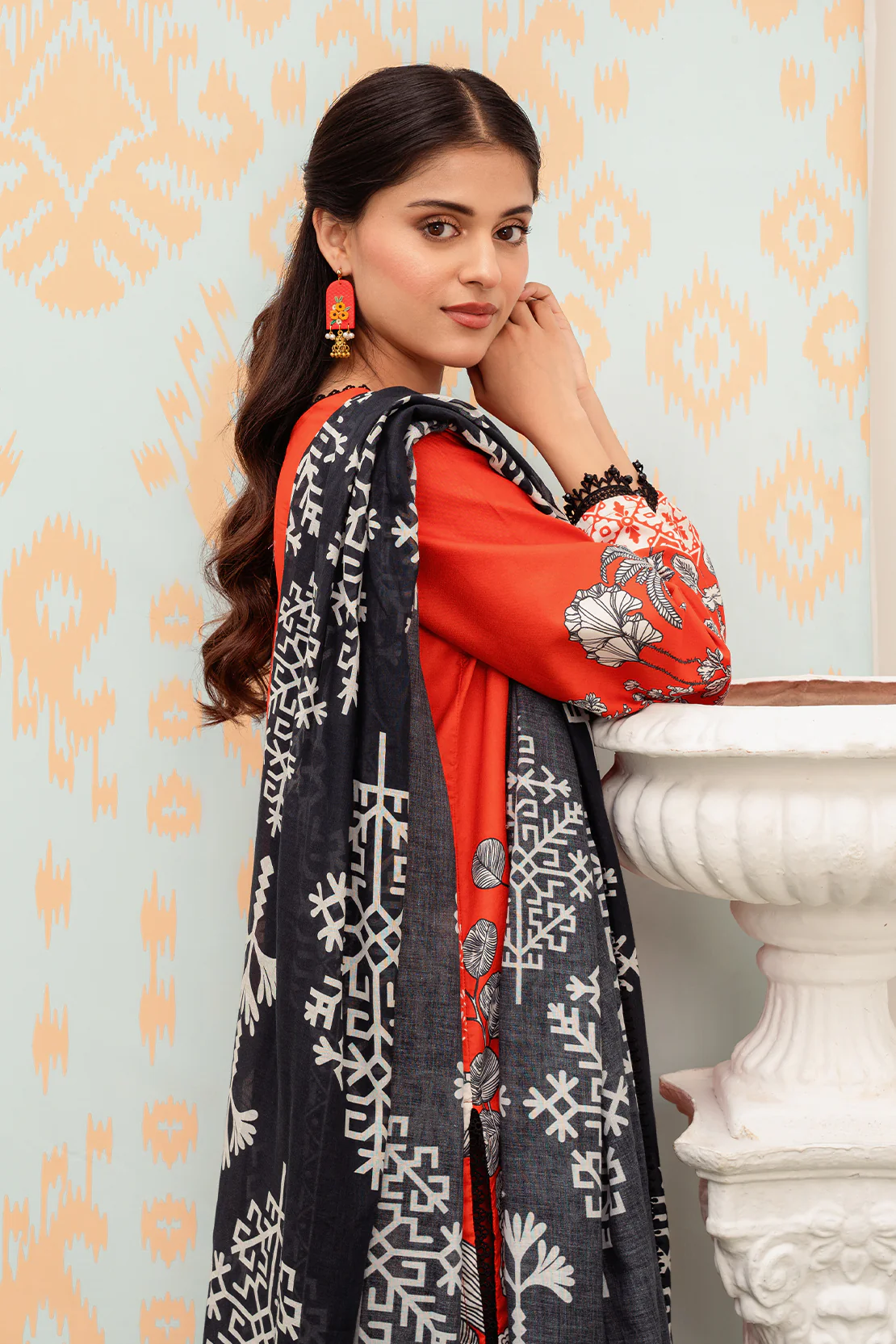 Printed - 2 Pc Lawn Suit - Image 11