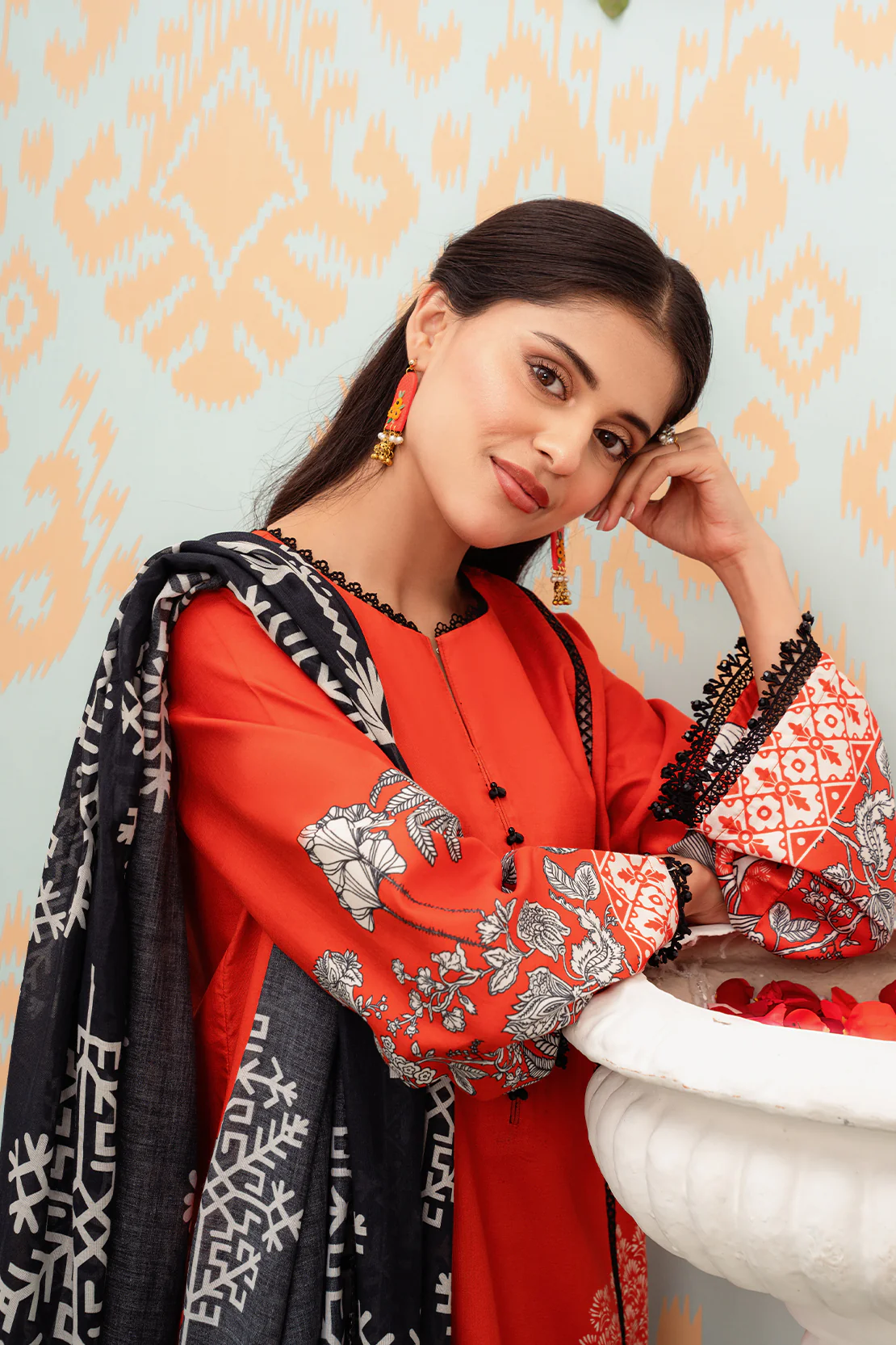 Printed - 2 Pc Lawn Suit - Image 7