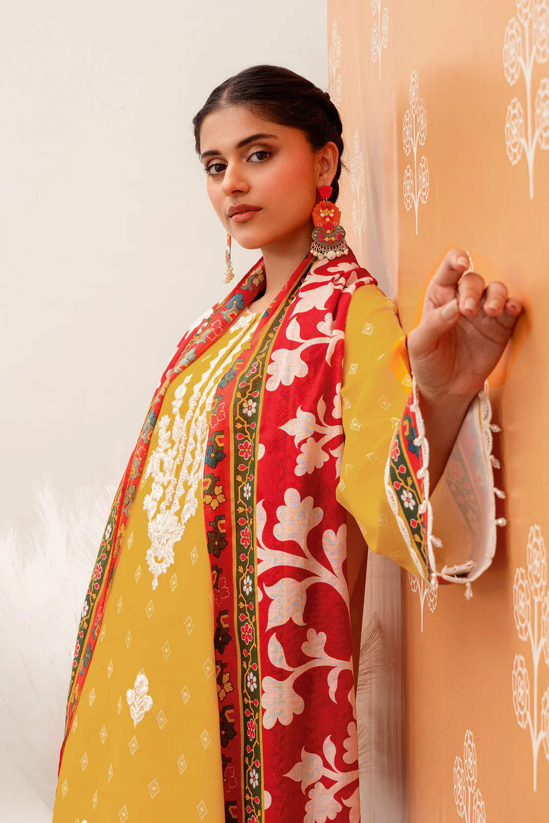 Printed - 3 Pc Lawn Suit - Image 9