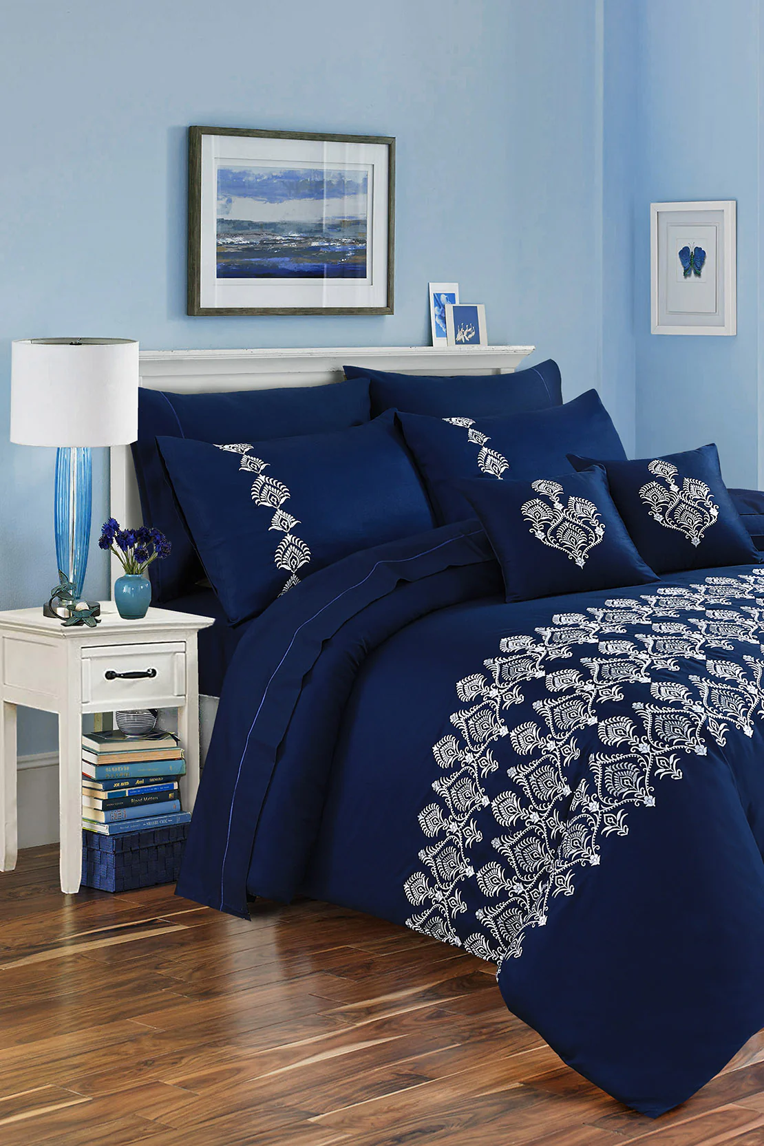 Embroidered Bed Set