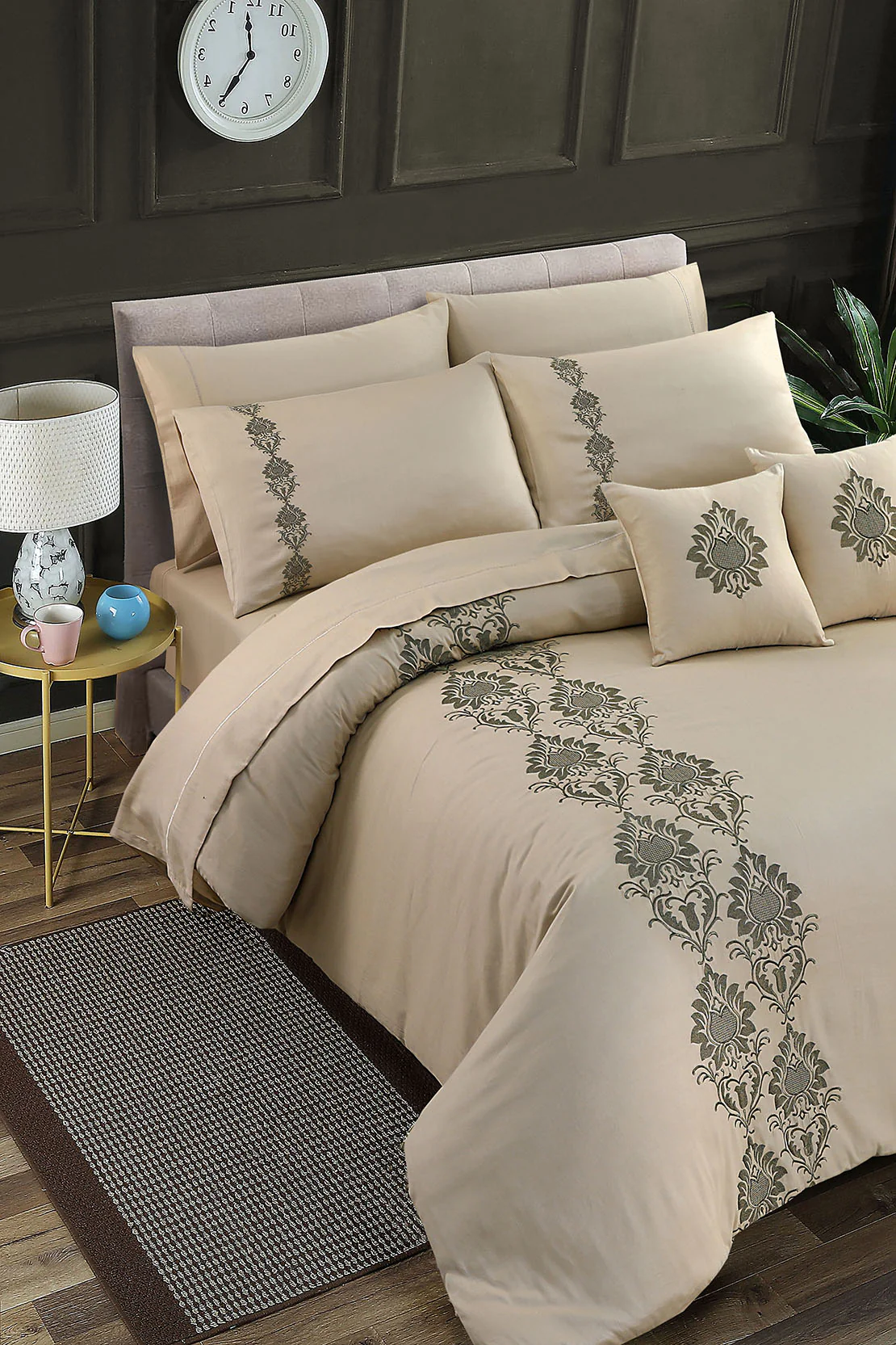 Embroidered Bed Set