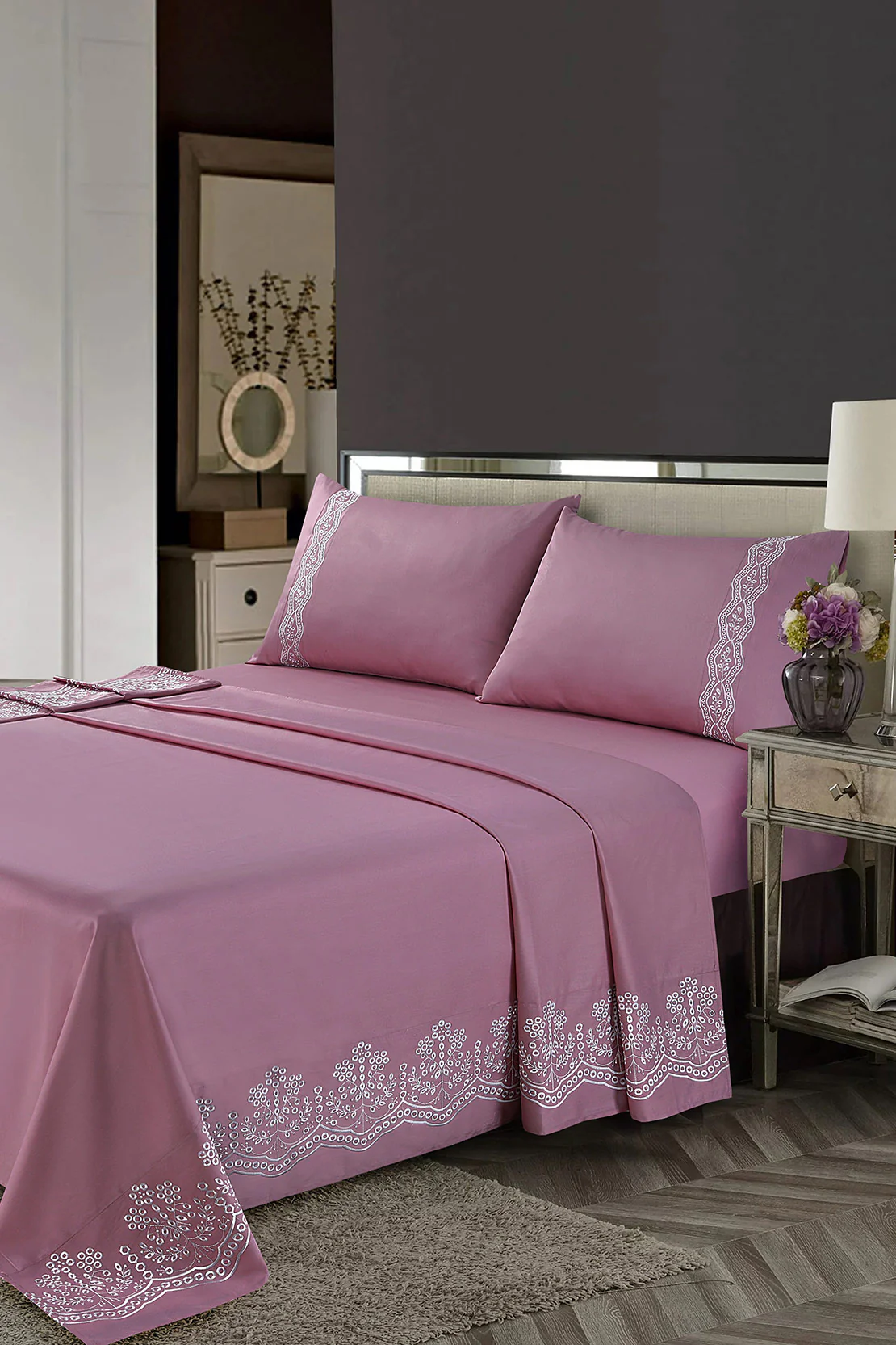 Embroidered Sheet Set