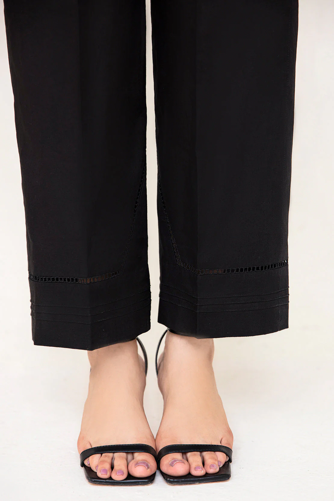 LAWN STRAIGHT TROUSER
