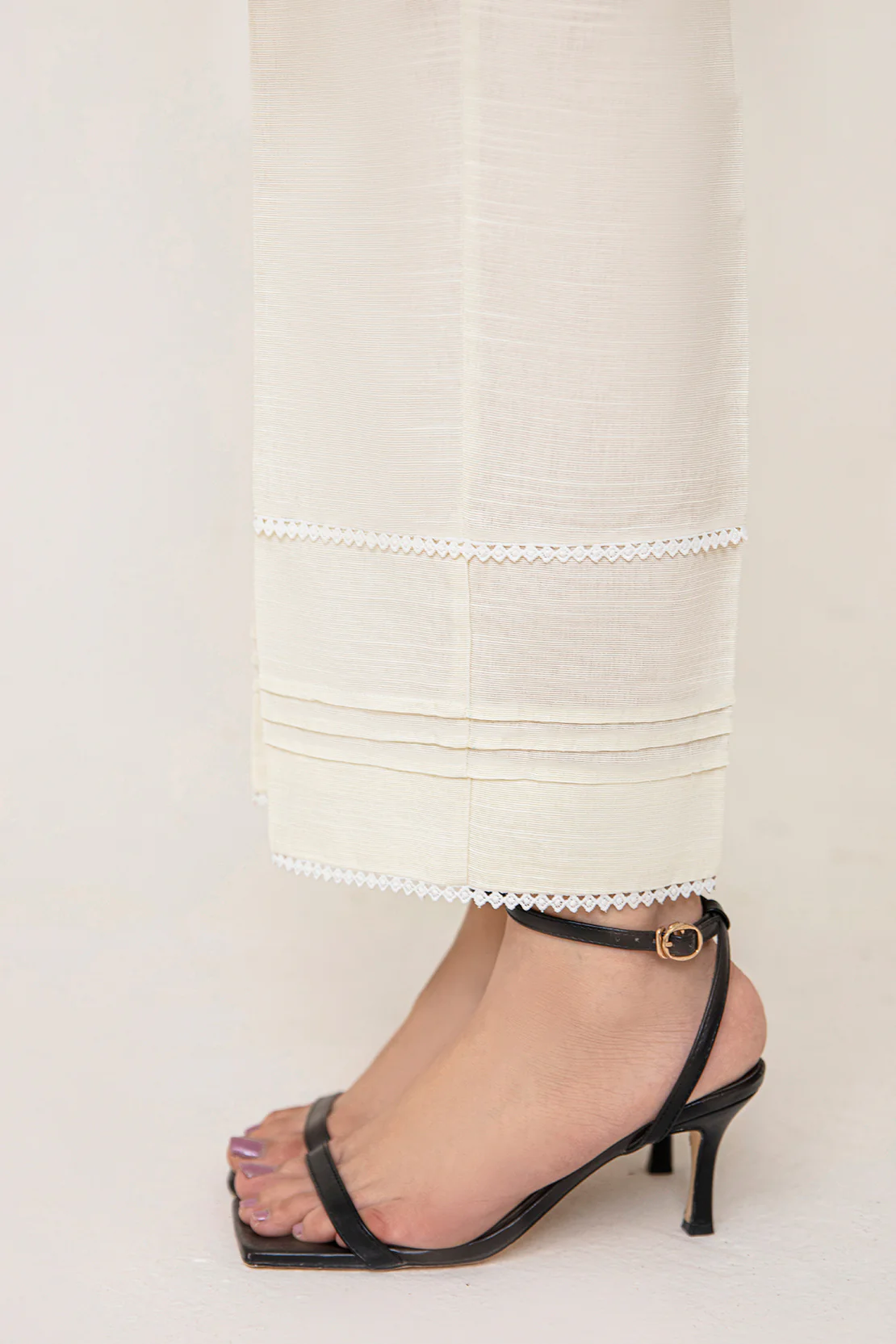 KHADDAR STRAIGHT TROUSER - Image 3