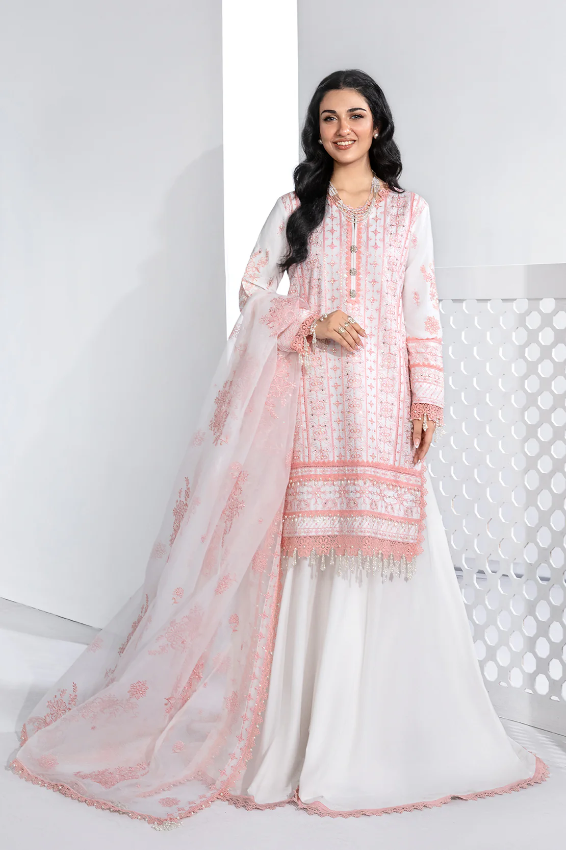 KHADDAR STRAIGHT TROUSER