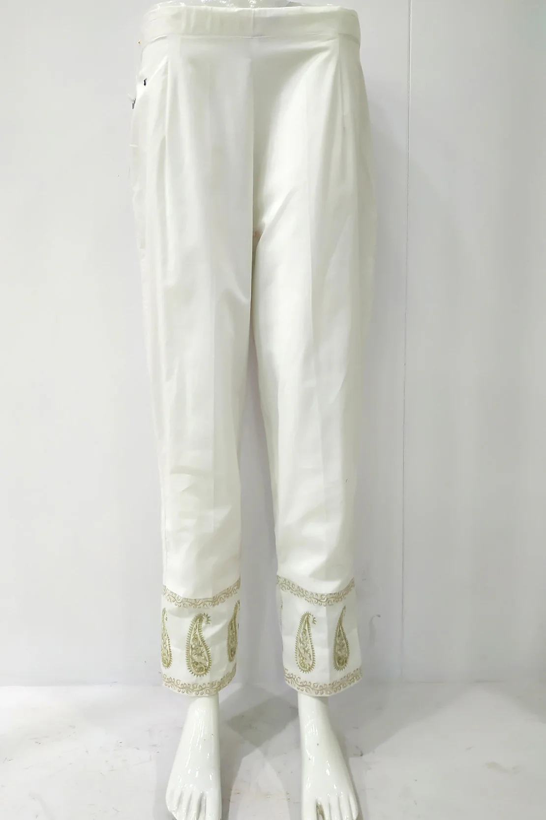 T61 Straight Pant Emb-1900