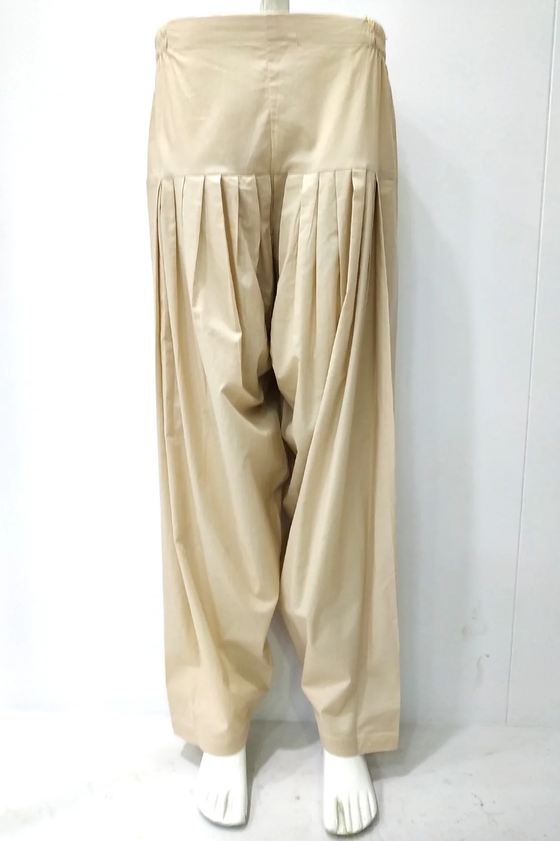 T82 Shalwar